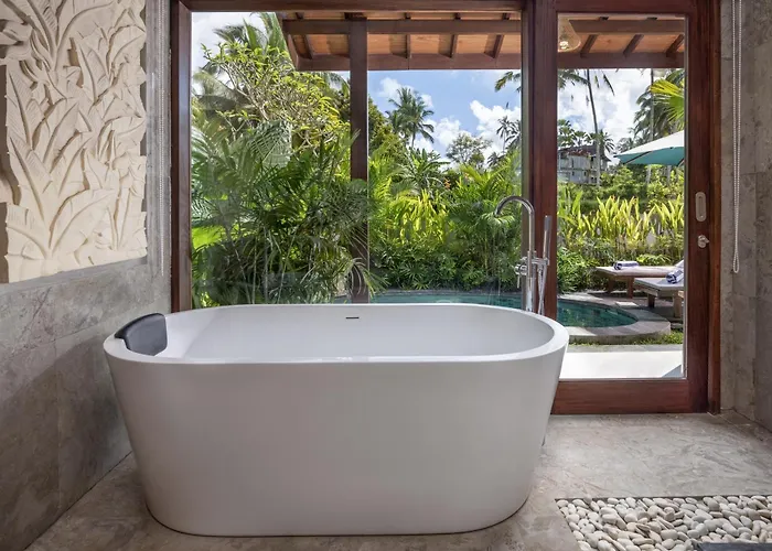 Arvanya Ubud リゾート テガララン